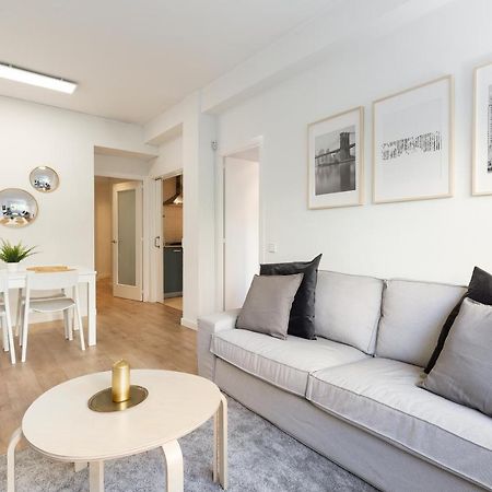 Suites Barcelona Park Gueell Extérieur photo