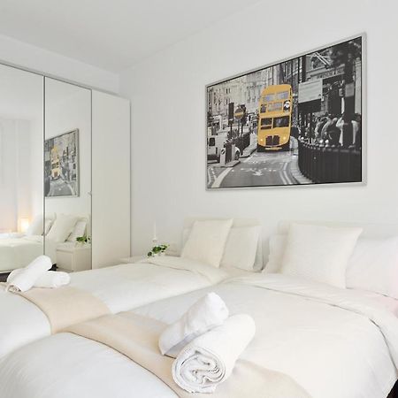 Suites Barcelona Park Gueell Extérieur photo