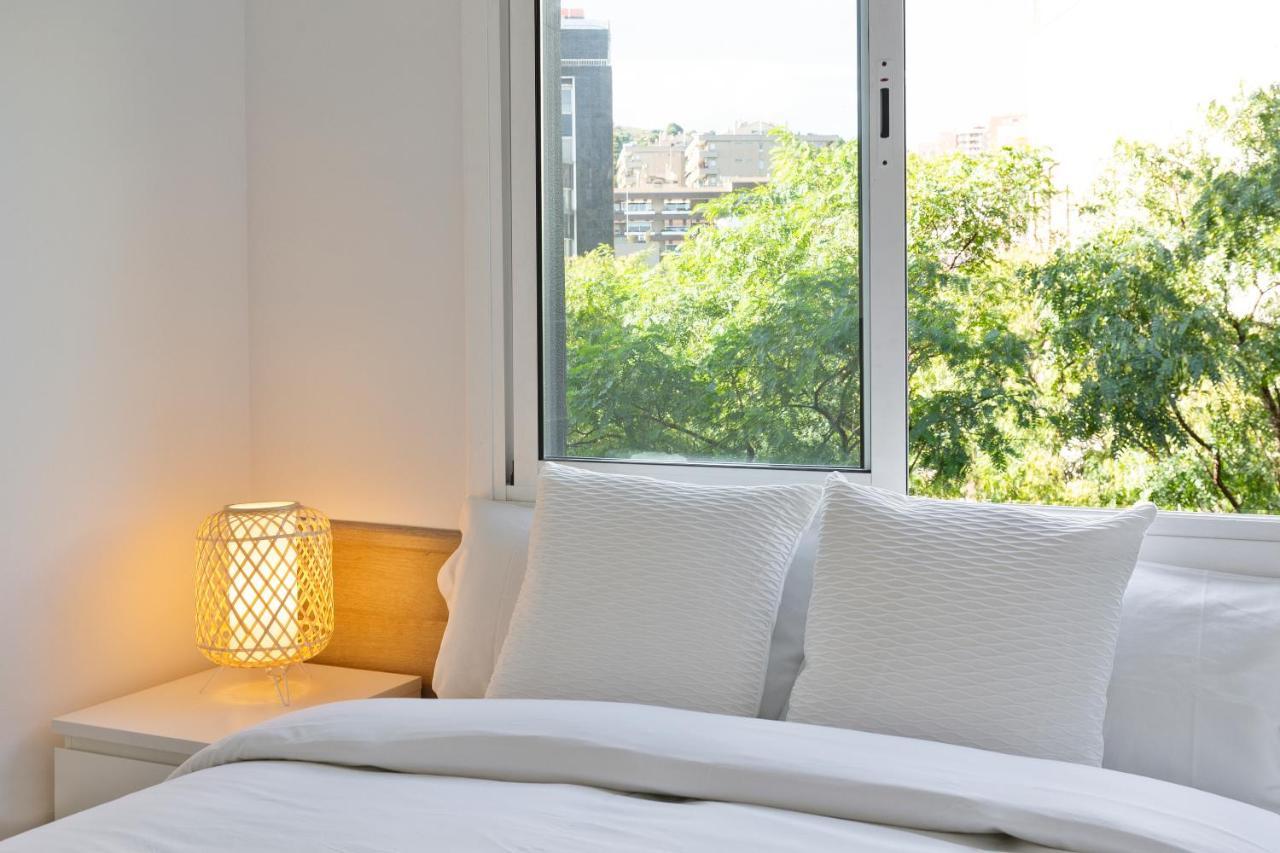 Suites Barcelona Park Gueell Extérieur photo
