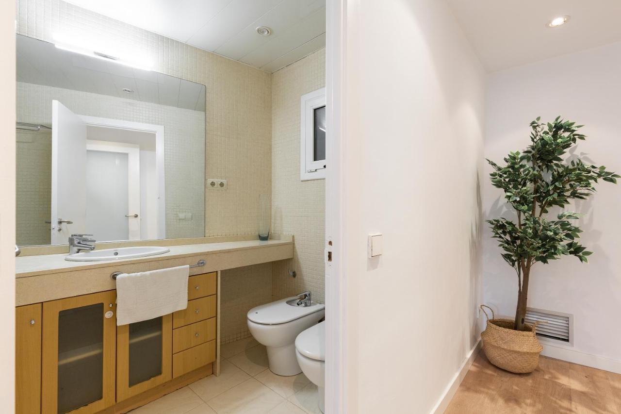 Suites Barcelona Park Gueell Extérieur photo