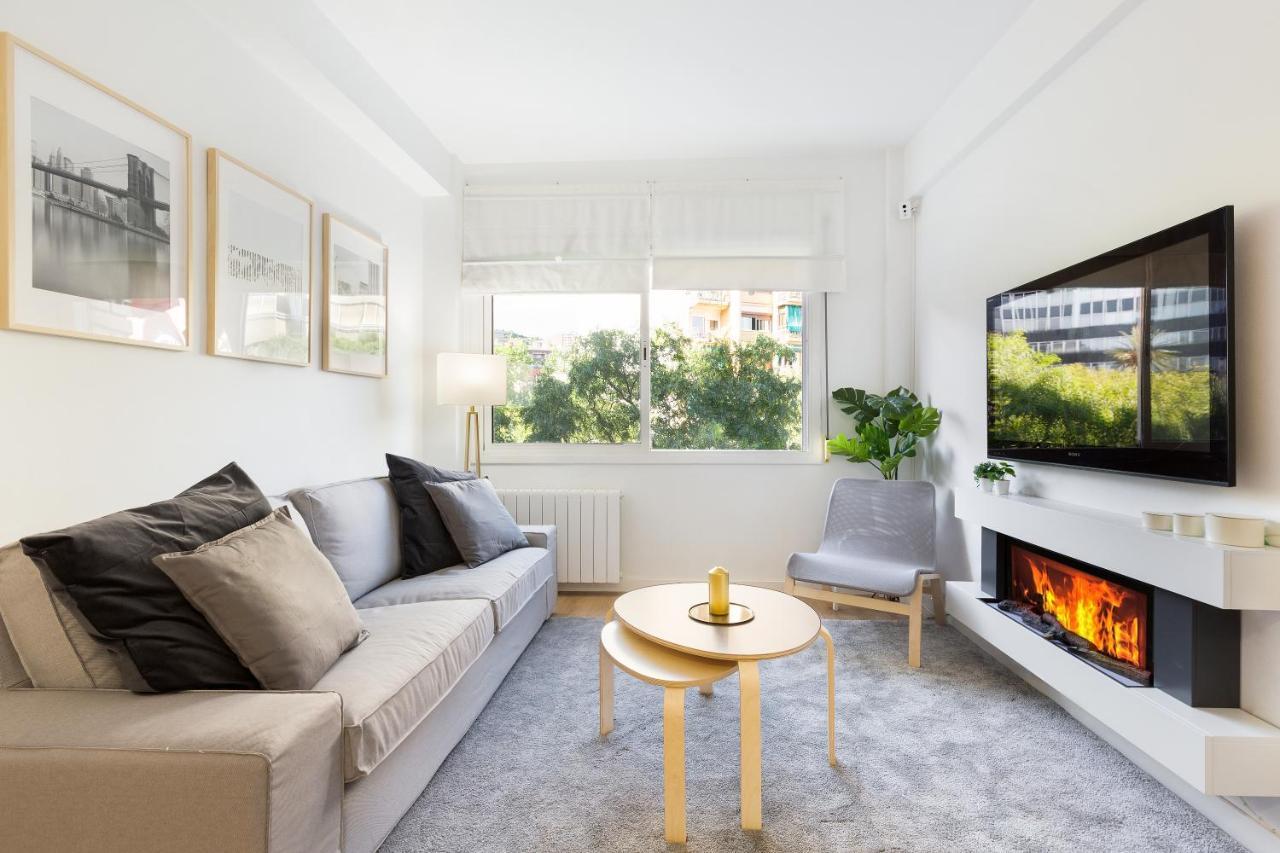 Suites Barcelona Park Gueell Extérieur photo