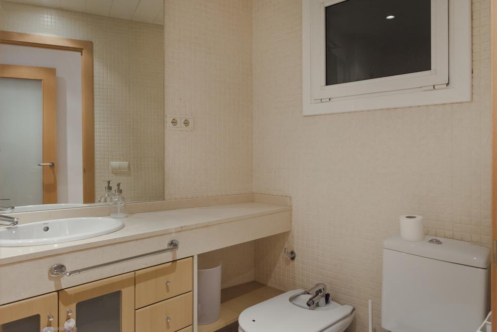 Suites Barcelona Park Gueell Extérieur photo